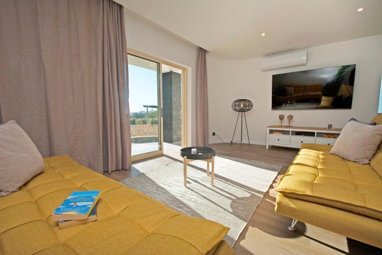 Villa Hollywood By Algarve Vacation
